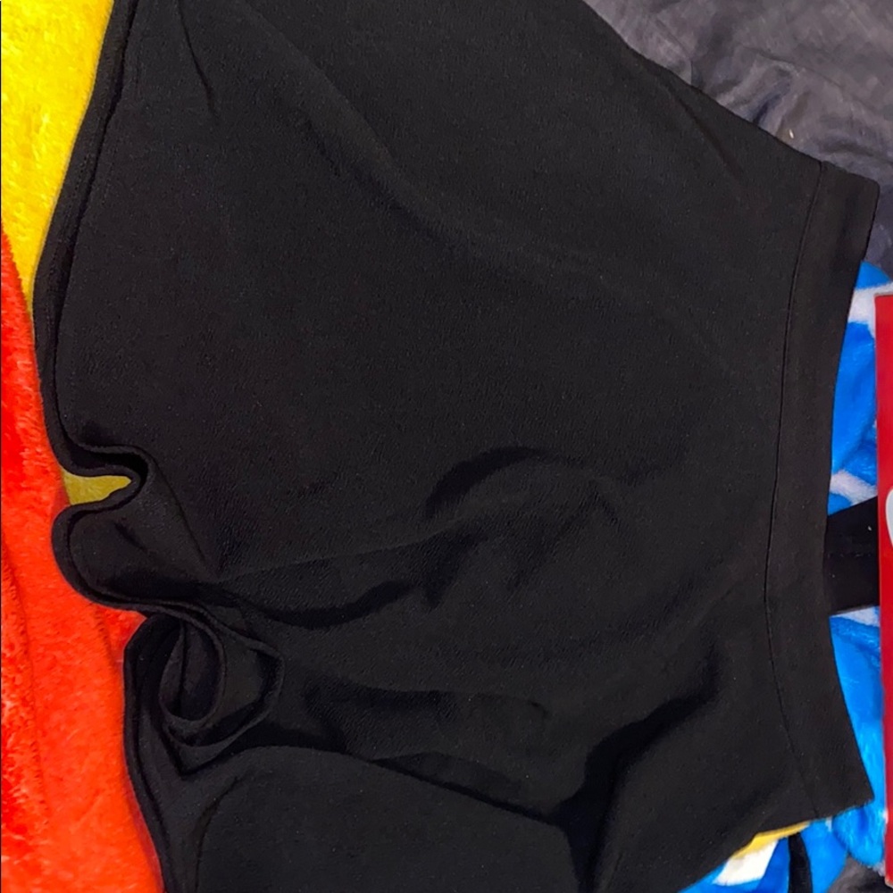 Black shein skirt size L